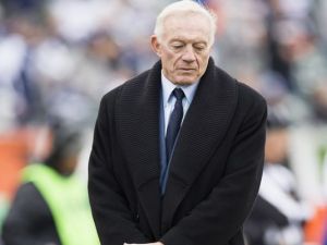 Jerry Jones looks sad
